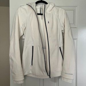 Lululemon Cross Chill Jacket Repel Shell Size 6